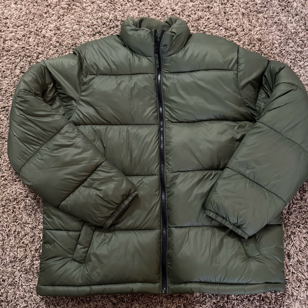 Old Navy Men's Green Puffer Jacket